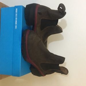 JOHN FLUEVOG unisex chunky boots!!!
